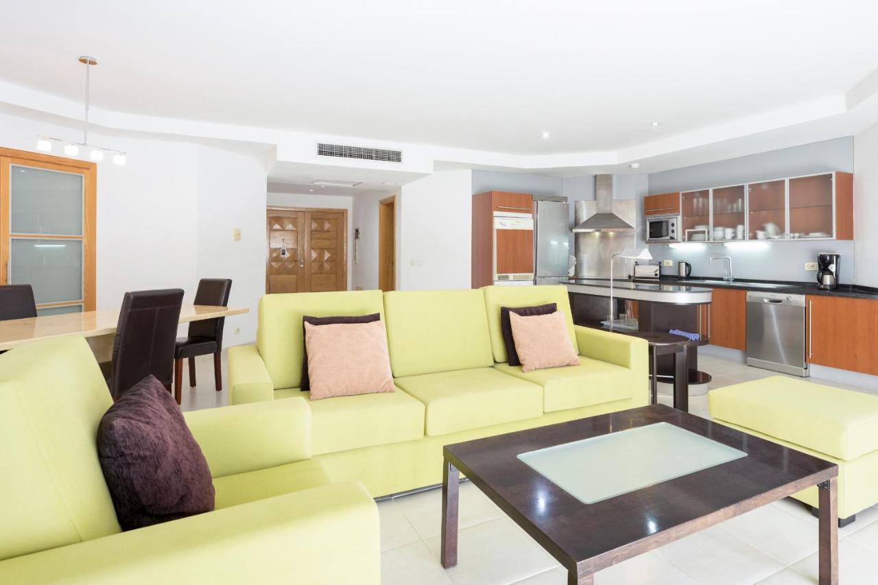 Atlas Suites Tenerife By Enjoyahome Los Cristianos  Eksteriør billede