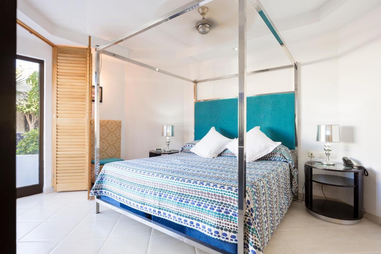 Atlas Suites Tenerife By Enjoyahome Los Cristianos  Eksteriør billede