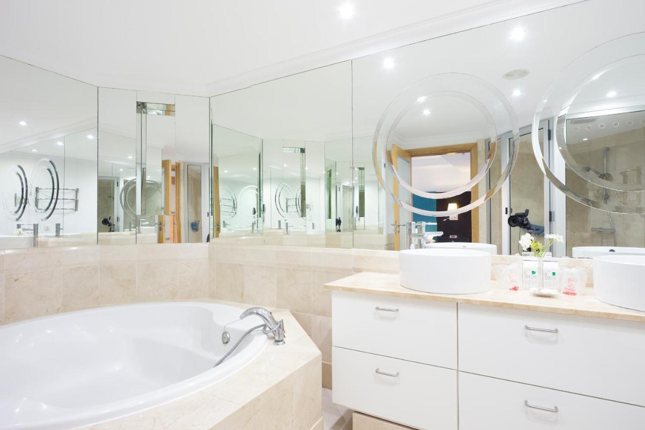 Atlas Suites Tenerife By Enjoyahome Los Cristianos  Eksteriør billede