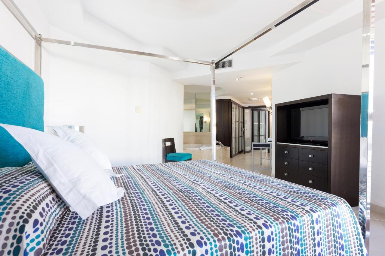 Atlas Suites Tenerife By Enjoyahome Los Cristianos  Eksteriør billede