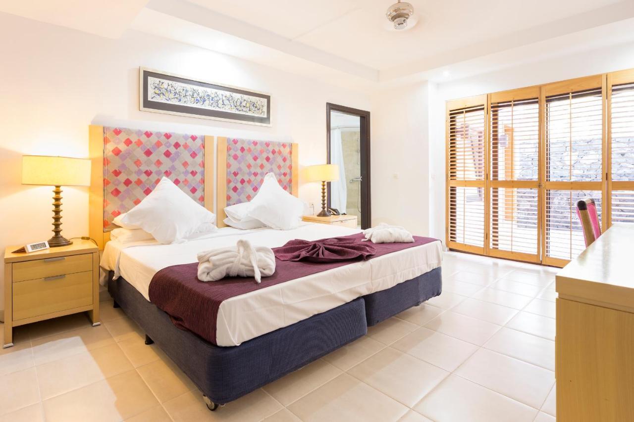 Atlas Suites Tenerife By Enjoyahome Los Cristianos  Eksteriør billede